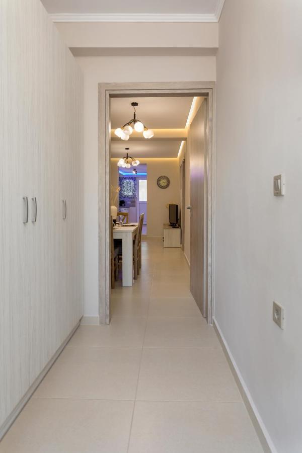 Evia'S Apartment - New Apartment In Town! 扎金索斯镇 外观 照片