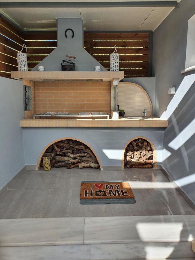 Evia'S Apartment - New Apartment In Town! 扎金索斯镇 外观 照片