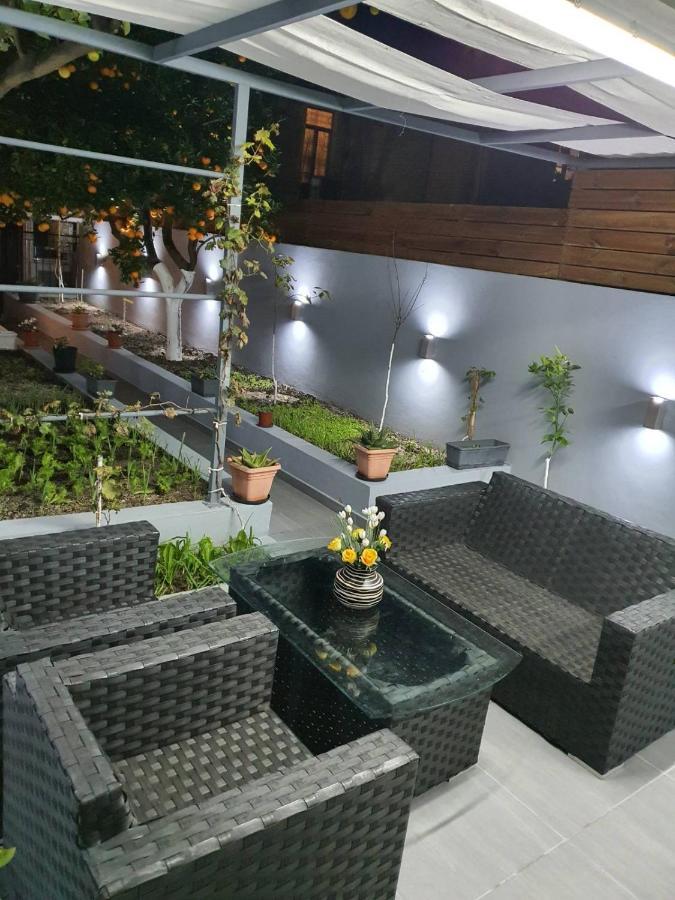 Evia'S Apartment - New Apartment In Town! 扎金索斯镇 外观 照片